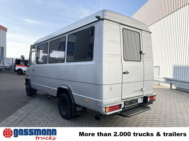 Minibus, Putnički kombi Mercedes-Benz 711 D-KA 4x2, Standklima, 11-Sitze, 2 x on stock: slika Minibus, Putnički kombi Mercedes-Benz 711 D-KA 4x2, Standklima, 11-Sitze, 2 x on stock Minibus, Putnički kombi Mercedes-Benz 711 D-KA 4x2, Standklima, 11-Sitze, 2 x on stock: slika Minibus, Putnički kombi Mercedes-Benz 711 D-KA 4x2, Standklima, 11-Sitze, 2 x on stock