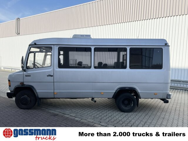 Minibus, Putnički kombi Mercedes-Benz 711 D-KA 4x2, Standklima, 11-Sitze, 2 x on stock: slika Minibus, Putnički kombi Mercedes-Benz 711 D-KA 4x2, Standklima, 11-Sitze, 2 x on stock Minibus, Putnički kombi Mercedes-Benz 711 D-KA 4x2, Standklima, 11-Sitze, 2 x on stock: slika Minibus, Putnički kombi Mercedes-Benz 711 D-KA 4x2, Standklima, 11-Sitze, 2 x on stock