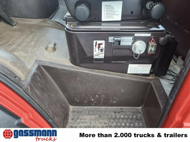 Mercedes-Benz 814 D 4x2 Doka, LF 8/6 - Vatrogasno vozilo: slika Mercedes-Benz 814 D 4x2 Doka, LF 8/6 - Vatrogasno vozilo Mercedes-Benz 814 D 4x2 Doka, LF 8/6 - Vatrogasno vozilo: slika Mercedes-Benz 814 D 4x2 Doka, LF 8/6 - Vatrogasno vozilo