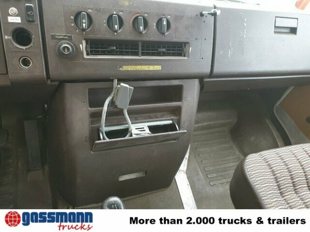 Mercedes-Benz 814 D TLF 8/6 4x2, DOKA, Feuerwehr - Vatrogasno vozilo: slika Mercedes-Benz 814 D TLF 8/6 4x2, DOKA, Feuerwehr - Vatrogasno vozilo Mercedes-Benz 814 D TLF 8/6 4x2, DOKA, Feuerwehr - Vatrogasno vozilo: slika Mercedes-Benz 814 D TLF 8/6 4x2, DOKA, Feuerwehr - Vatrogasno vozilo