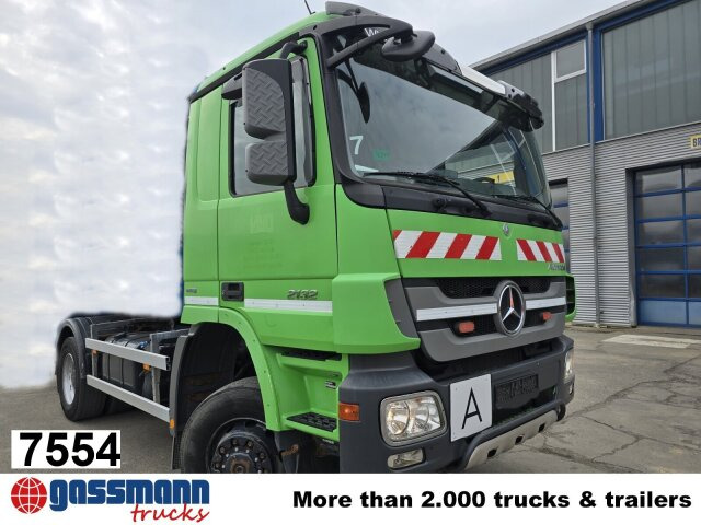 Mercedes-Benz Actros 2032 LA 4x4/ Rdstand 3.600 mm - Kamion-šasija: slika Mercedes-Benz Actros 2032 LA 4x4/ Rdstand 3.600 mm - Kamion-šasija Mercedes-Benz Actros 2032 LA 4x4/ Rdstand 3.600 mm - Kamion-šasija: slika Mercedes-Benz Actros 2032 LA 4x4/ Rdstand 3.600 mm - Kamion-šasija