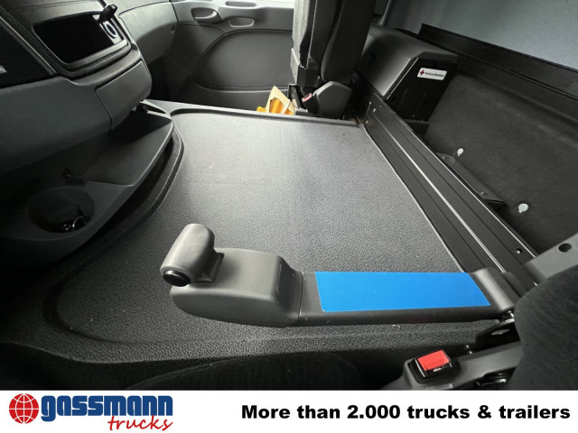 Mercedes-Benz Actros 2141 K 4x2 - Kamion-šasija: slika Mercedes-Benz Actros 2141 K 4x2 - Kamion-šasija Mercedes-Benz Actros 2141 K 4x2 - Kamion-šasija: slika Mercedes-Benz Actros 2141 K 4x2 - Kamion-šasija