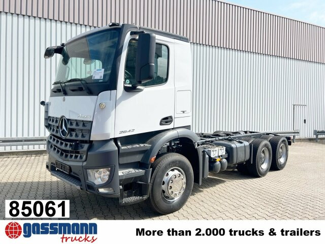 Mercedes-Benz Arocs 2642/45 K 6x4, Retarder, Motorabtrieb - Kamion-šasija: slika Mercedes-Benz Arocs 2642/45 K 6x4, Retarder, Motorabtrieb - Kamion-šasija Mercedes-Benz Arocs 2642/45 K 6x4, Retarder, Motorabtrieb - Kamion-šasija: slika Mercedes-Benz Arocs 2642/45 K 6x4, Retarder, Motorabtrieb - Kamion-šasija