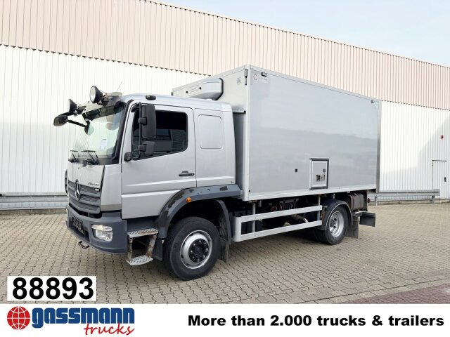 Mercedes-Benz Atego 1330 4x4, Iso-Koffer mit Heizung, LBW - Kamion sandučar: slika Mercedes-Benz Atego 1330 4x4, Iso-Koffer mit Heizung, LBW - Kamion sandučar Mercedes-Benz Atego 1330 4x4, Iso-Koffer mit Heizung, LBW - Kamion sandučar: slika Mercedes-Benz Atego 1330 4x4, Iso-Koffer mit Heizung, LBW - Kamion sandučar