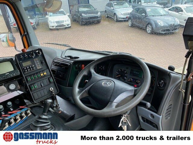 Mercedes-Benz Atego 1524 L 4x2 Kehrmaschine FAUN Viajet - Cestovna čistilica: slika Mercedes-Benz Atego 1524 L 4x2 Kehrmaschine FAUN Viajet - Cestovna čistilica Mercedes-Benz Atego 1524 L 4x2 Kehrmaschine FAUN Viajet - Cestovna čistilica: slika Mercedes-Benz Atego 1524 L 4x2 Kehrmaschine FAUN Viajet - Cestovna čistilica