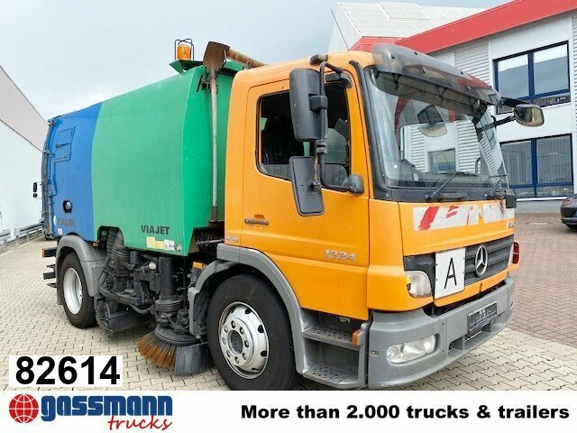 Mercedes-Benz Atego 1524 L 4x2 Kehrmaschine FAUN Viajet - Cestovna čistilica: slika Mercedes-Benz Atego 1524 L 4x2 Kehrmaschine FAUN Viajet - Cestovna čistilica Mercedes-Benz Atego 1524 L 4x2 Kehrmaschine FAUN Viajet - Cestovna čistilica: slika Mercedes-Benz Atego 1524 L 4x2 Kehrmaschine FAUN Viajet - Cestovna čistilica