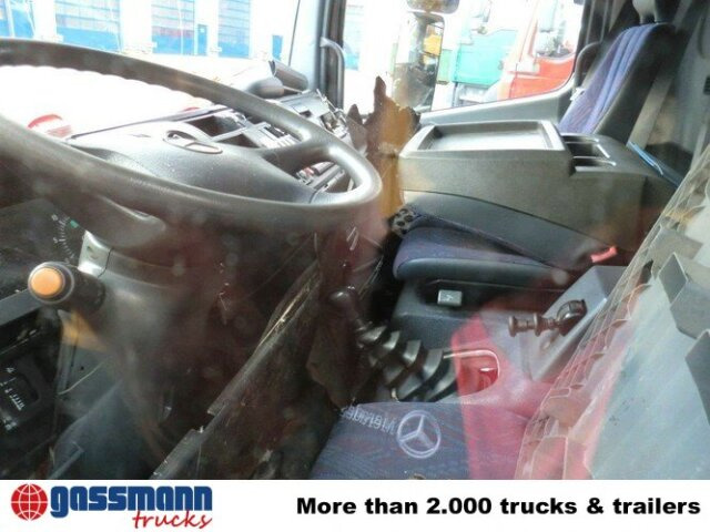 Kamion sandučar Mercedes-Benz Atego 815 4x2, UNFALL! Ersatzteilträger!: slika Kamion sandučar Mercedes-Benz Atego 815 4x2, UNFALL! Ersatzteilträger!