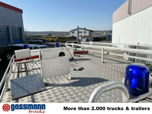 Vatrogasno vozilo Mercedes-Benz LK 814 F 4x2, Löschfahrzeug LF8: slika Vatrogasno vozilo Mercedes-Benz LK 814 F 4x2, Löschfahrzeug LF8