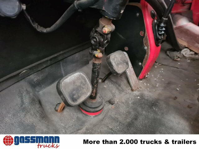 Mercedes-Benz LP 813 4x2 TLF8 Feuerwehr - Vatrogasno vozilo: slika Mercedes-Benz LP 813 4x2 TLF8 Feuerwehr - Vatrogasno vozilo Mercedes-Benz LP 813 4x2 TLF8 Feuerwehr - Vatrogasno vozilo: slika Mercedes-Benz LP 813 4x2 TLF8 Feuerwehr - Vatrogasno vozilo