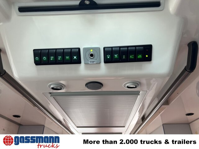 Mercedes-Benz Sprinter 313 CDI 4x2, Rettungswagen - Furgon: slika Mercedes-Benz Sprinter 313 CDI 4x2, Rettungswagen - Furgon Mercedes-Benz Sprinter 313 CDI 4x2, Rettungswagen - Furgon: slika Mercedes-Benz Sprinter 313 CDI 4x2, Rettungswagen - Furgon