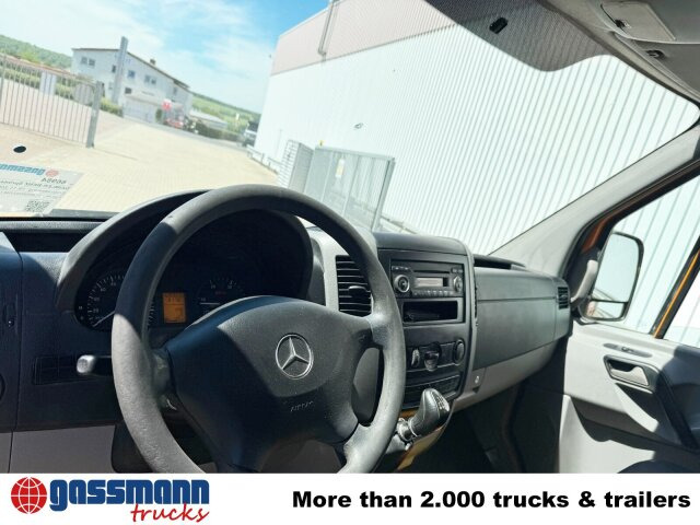 Mercedes-Benz Sprinter 313 CDI 4x4 Doka - Dostavno vozilo s ravnom platformom, Dostavno vozilo s dvostrukom kabinom: slika Mercedes-Benz Sprinter 313 CDI 4x4 Doka - Dostavno vozilo s ravnom platformom, Dostavno vozilo s dvostrukom kabinom Mercedes-Benz Sprinter 313 CDI 4x4 Doka - Dostavno vozilo s ravnom platformom, Dostavno vozilo s dvostrukom kabinom: slika Mercedes-Benz Sprinter 313 CDI 4x4 Doka - Dostavno vozilo s ravnom platformom, Dostavno vozilo s dvostrukom kabinom