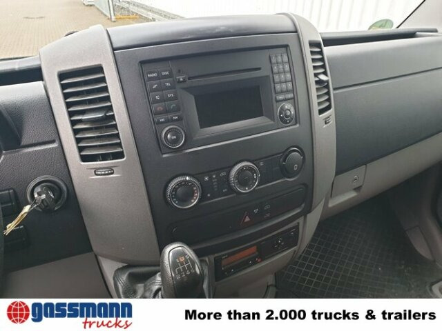 Mercedes-Benz Sprinter 313 KA 4x2 - Furgon: slika Mercedes-Benz Sprinter 313 KA 4x2 - Furgon Mercedes-Benz Sprinter 313 KA 4x2 - Furgon: slika Mercedes-Benz Sprinter 313 KA 4x2 - Furgon