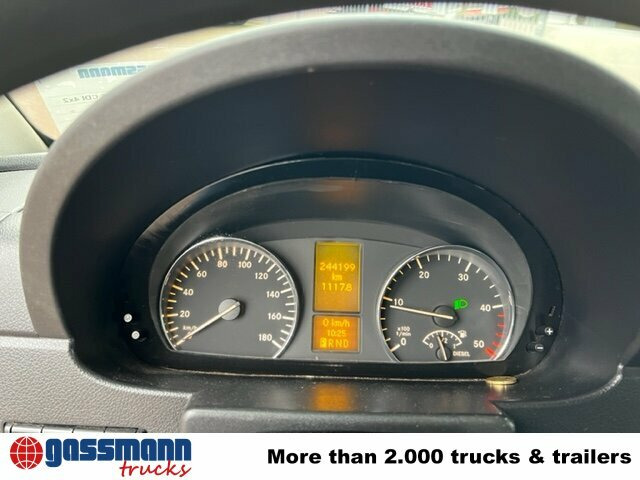 Mercedes-Benz Sprinter 515 CDI 4x2 - Furgon: slika Mercedes-Benz Sprinter 515 CDI 4x2 - Furgon Mercedes-Benz Sprinter 515 CDI 4x2 - Furgon: slika Mercedes-Benz Sprinter 515 CDI 4x2 - Furgon