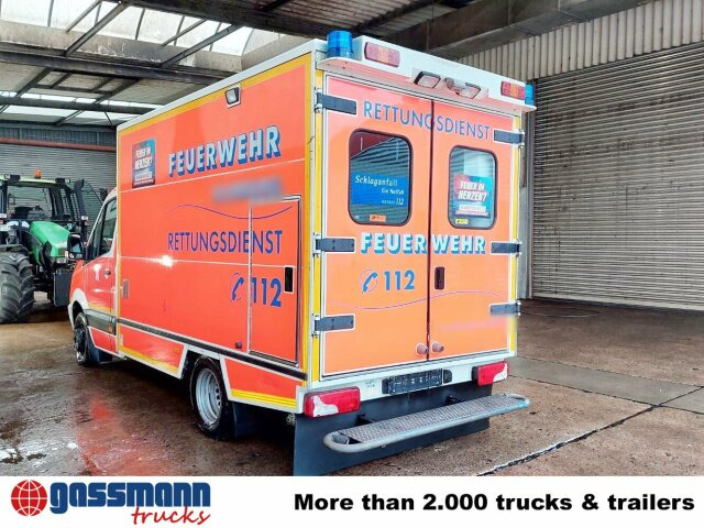 Mercedes-Benz Sprinter 516 CDI 4x2, Rettungswagen, Retarder - Furgon: slika Mercedes-Benz Sprinter 516 CDI 4x2, Rettungswagen, Retarder - Furgon Mercedes-Benz Sprinter 516 CDI 4x2, Rettungswagen, Retarder - Furgon: slika Mercedes-Benz Sprinter 516 CDI 4x2, Rettungswagen, Retarder - Furgon