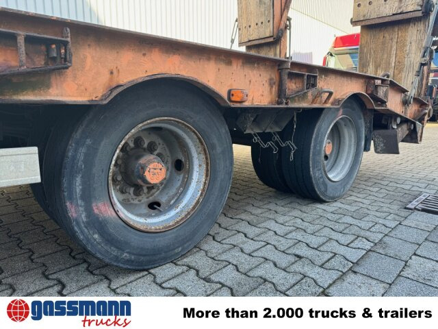 Müller-Mitteltal T 3 Kompakt 30,0, Hydr. Rampen, Verbr. auf 3m - Prikolica s niskim utovarivačem: slika Müller-Mitteltal T 3 Kompakt 30,0, Hydr. Rampen, Verbr. auf 3m - Prikolica s niskim utovarivačem Müller-Mitteltal T 3 Kompakt 30,0, Hydr. Rampen, Verbr. auf 3m - Prikolica s niskim utovarivačem: slika Müller-Mitteltal T 3 Kompakt 30,0, Hydr. Rampen, Verbr. auf 3m - Prikolica s niskim utovarivačem