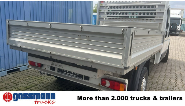 Peugeot Boxer 4x2 Doka - Dostavno vozilo s ravnom platformom, Dostavno vozilo s dvostrukom kabinom: slika Peugeot Boxer 4x2 Doka - Dostavno vozilo s ravnom platformom, Dostavno vozilo s dvostrukom kabinom Peugeot Boxer 4x2 Doka - Dostavno vozilo s ravnom platformom, Dostavno vozilo s dvostrukom kabinom: slika Peugeot Boxer 4x2 Doka - Dostavno vozilo s ravnom platformom, Dostavno vozilo s dvostrukom kabinom