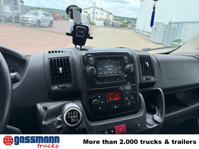 Peugeot Boxer 4x2 Doka - Dostavno vozilo s ravnom platformom, Dostavno vozilo s dvostrukom kabinom: slika Peugeot Boxer 4x2 Doka - Dostavno vozilo s ravnom platformom, Dostavno vozilo s dvostrukom kabinom Peugeot Boxer 4x2 Doka - Dostavno vozilo s ravnom platformom, Dostavno vozilo s dvostrukom kabinom: slika Peugeot Boxer 4x2 Doka - Dostavno vozilo s ravnom platformom, Dostavno vozilo s dvostrukom kabinom