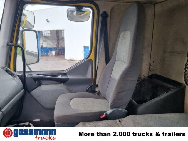 Renault Kerax 380.26 6x4, Bordmatik links - Kiper: slika Renault Kerax 380.26 6x4, Bordmatik links - Kiper Renault Kerax 380.26 6x4, Bordmatik links - Kiper: slika Renault Kerax 380.26 6x4, Bordmatik links - Kiper