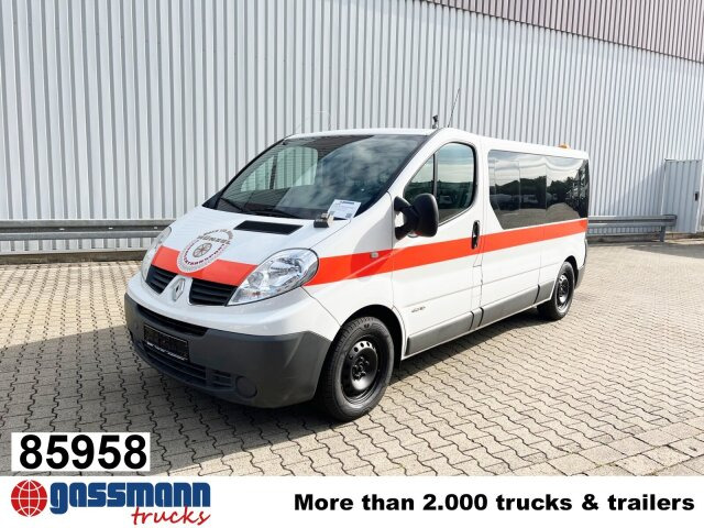 Renault Trafik 2.0 dCi115 4x2, Krankentransporter - Vozilo hitne pomoći: slika Renault Trafik 2.0 dCi115 4x2, Krankentransporter - Vozilo hitne pomoći Renault Trafik 2.0 dCi115 4x2, Krankentransporter - Vozilo hitne pomoći: slika Renault Trafik 2.0 dCi115 4x2, Krankentransporter - Vozilo hitne pomoći