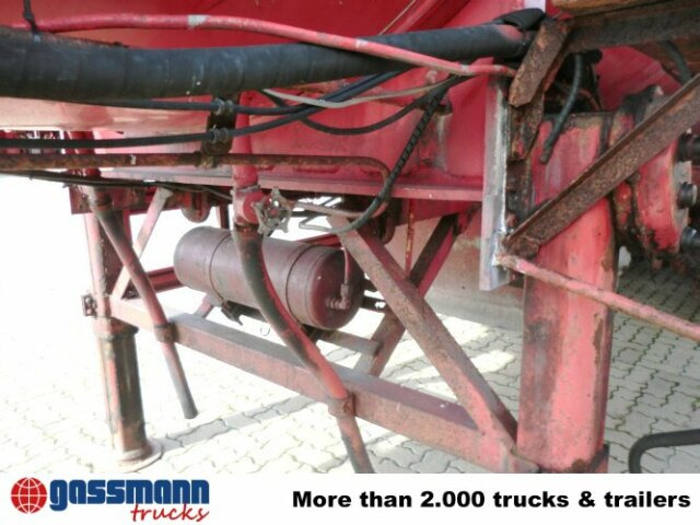 Schmitz Cargobull Stahltank - Poluprikolica cisterna: slika Schmitz Cargobull Stahltank - Poluprikolica cisterna Schmitz Cargobull Stahltank - Poluprikolica cisterna: slika Schmitz Cargobull Stahltank - Poluprikolica cisterna