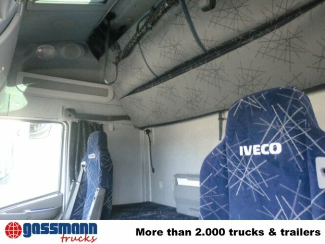 Tegljač Iveco Stralis 440S45T/P 4x2: slika Tegljač Iveco Stralis 440S45T/P 4x2