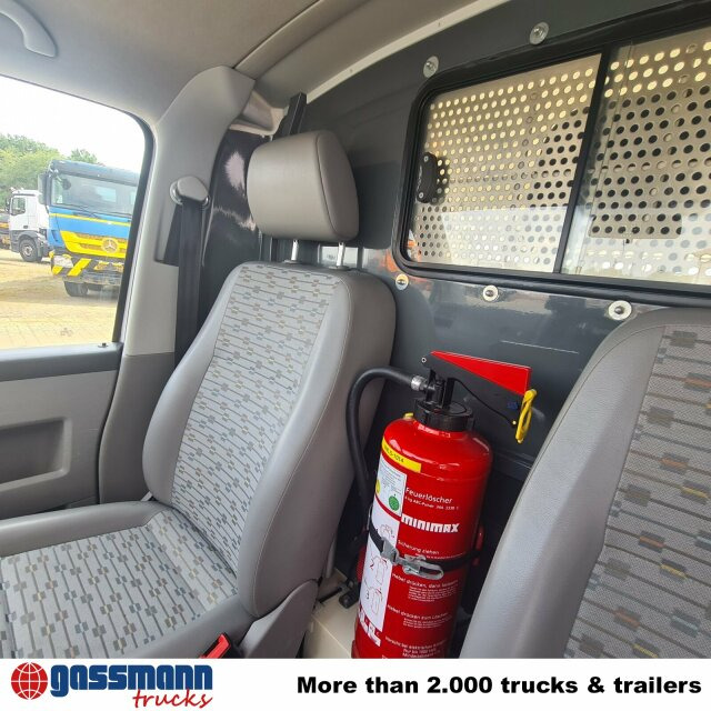 Volkswagen T5 2.0 TDI, Krankenwagen - Vozilo hitne pomoći: slika Volkswagen T5 2.0 TDI, Krankenwagen - Vozilo hitne pomoći Volkswagen T5 2.0 TDI, Krankenwagen - Vozilo hitne pomoći: slika Volkswagen T5 2.0 TDI, Krankenwagen - Vozilo hitne pomoći