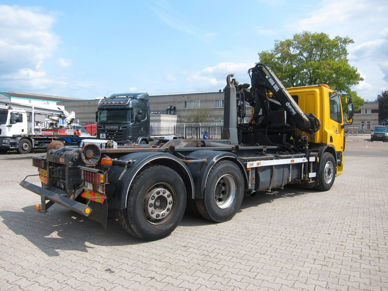 DAF CF 75 310 6X2*4 Hiab Kran Haken Manual Funk E3 - Kamion s kukastom dizalicom, Kamion s kranom: slika DAF CF 75 310 6X2*4 Hiab Kran Haken Manual Funk E3 - Kamion s kukastom dizalicom, Kamion s kranom DAF CF 75 310 6X2*4 Hiab Kran Haken Manual Funk E3 - Kamion s kukastom dizalicom, Kamion s kranom: slika DAF CF 75 310 6X2*4 Hiab Kran Haken Manual Funk E3 - Kamion s kukastom dizalicom, Kamion s kranom