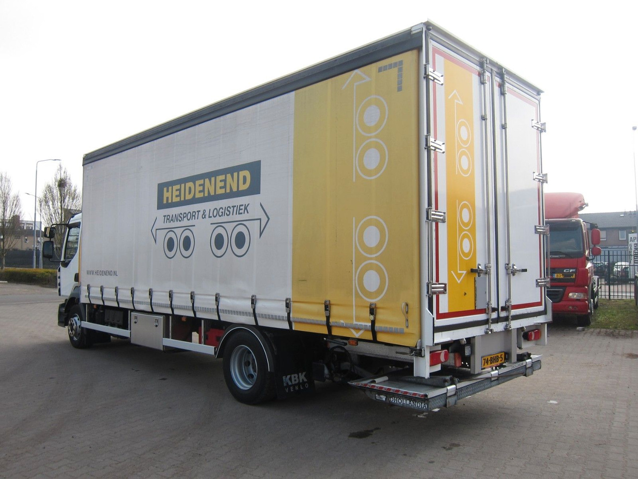 Renault D16-240 Schiebeplane Türen Faltbare LBW E6 Top! - Kamion s ceradom: slika Renault D16-240 Schiebeplane Türen Faltbare LBW E6 Top! - Kamion s ceradom Renault D16-240 Schiebeplane Türen Faltbare LBW E6 Top! - Kamion s ceradom: slika Renault D16-240 Schiebeplane Türen Faltbare LBW E6 Top! - Kamion s ceradom