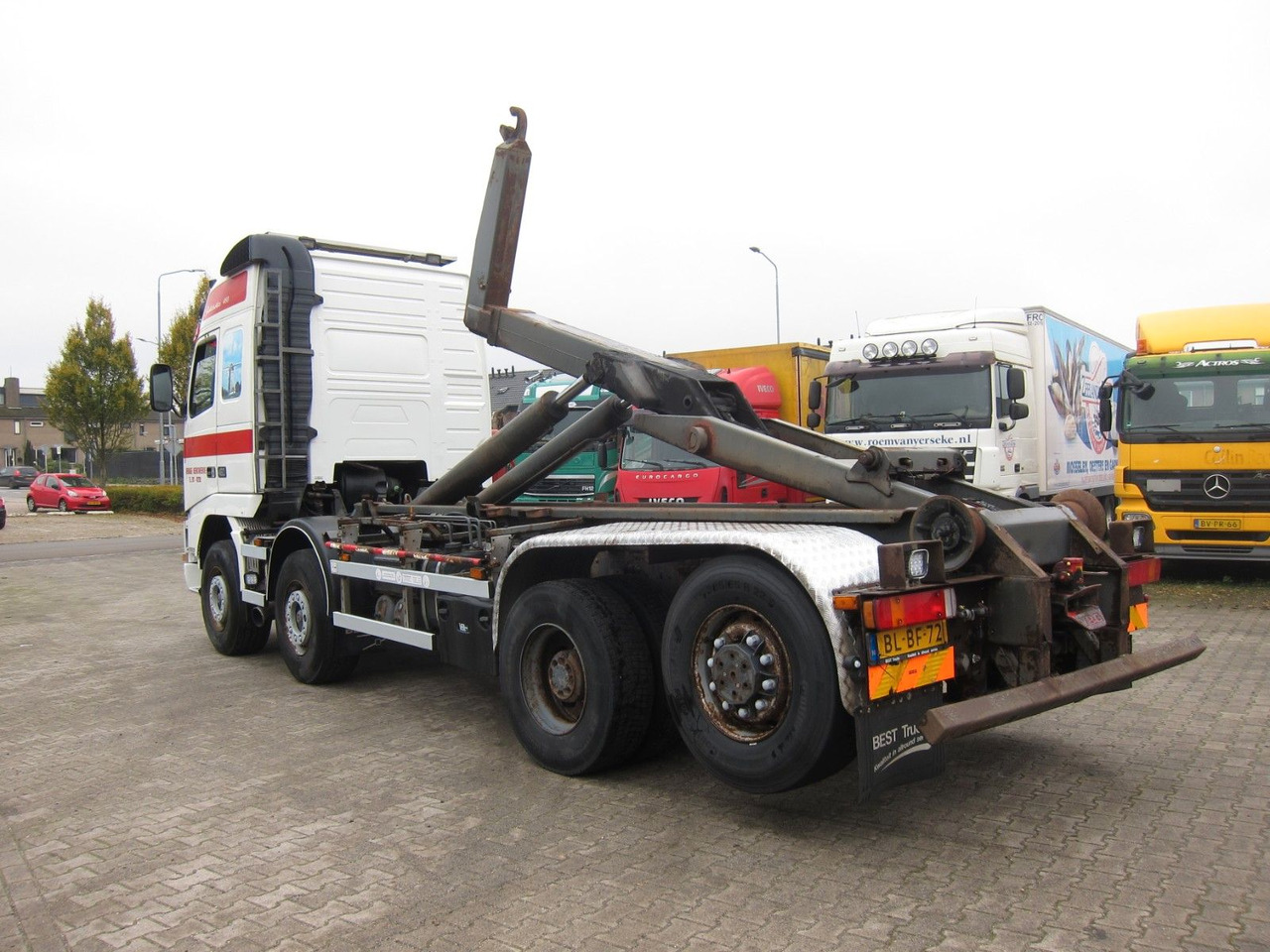 Volvo FH 460 Globe 8X2 Haken 25T Manual Ap-Achse - Kamion s kukastom dizalicom: slika Volvo FH 460 Globe 8X2 Haken 25T Manual Ap-Achse - Kamion s kukastom dizalicom Volvo FH 460 Globe 8X2 Haken 25T Manual Ap-Achse - Kamion s kukastom dizalicom: slika Volvo FH 460 Globe 8X2 Haken 25T Manual Ap-Achse - Kamion s kukastom dizalicom