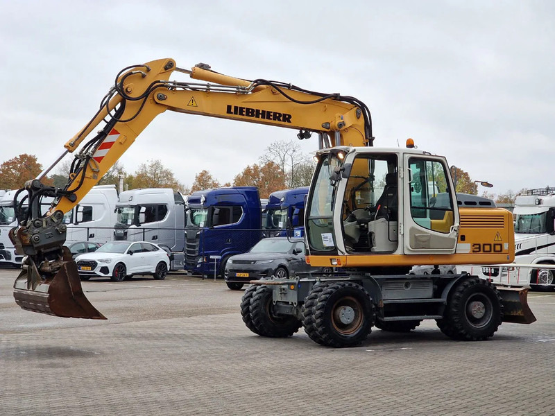 Liebherr A900C - 95 KW - Central Greasing - - Bager na kotačima: slika Liebherr A900C - 95 KW - Central Greasing - - Bager na kotačima Liebherr A900C - 95 KW - Central Greasing - - Bager na kotačima: slika Liebherr A900C - 95 KW - Central Greasing - - Bager na kotačima