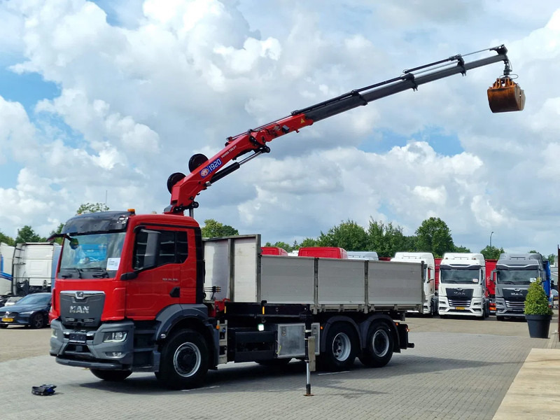 MAN TGS 26.360 6x4 Hydrodrive / Crane HMF1920K-RCS / 3 way tipper HMF / Low KM 110.700! - Kamion s kranom: slika MAN TGS 26.360 6x4 Hydrodrive / Crane HMF1920K-RCS / 3 way tipper HMF / Low KM 110.700! - Kamion s kranom MAN TGS 26.360 6x4 Hydrodrive / Crane HMF1920K-RCS / 3 way tipper HMF / Low KM 110.700! - Kamion s kranom: slika MAN TGS 26.360 6x4 Hydrodrive / Crane HMF1920K-RCS / 3 way tipper HMF / Low KM 110.700! - Kamion s kranom