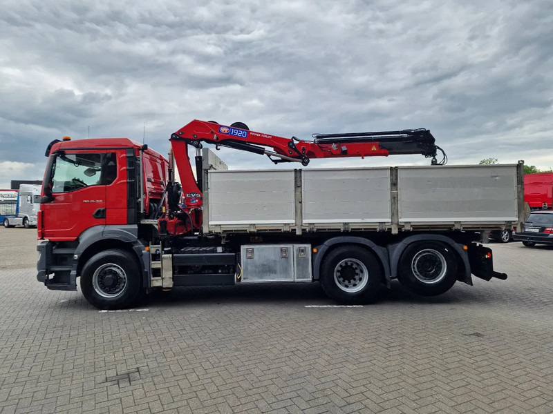 MAN TGS 26.360 6x4 Hydrodrive / Crane HMF1920K-RCS / 3 way tipper HMF / Low KM 110.700! - Kamion s kranom: slika MAN TGS 26.360 6x4 Hydrodrive / Crane HMF1920K-RCS / 3 way tipper HMF / Low KM 110.700! - Kamion s kranom MAN TGS 26.360 6x4 Hydrodrive / Crane HMF1920K-RCS / 3 way tipper HMF / Low KM 110.700! - Kamion s kranom: slika MAN TGS 26.360 6x4 Hydrodrive / Crane HMF1920K-RCS / 3 way tipper HMF / Low KM 110.700! - Kamion s kranom