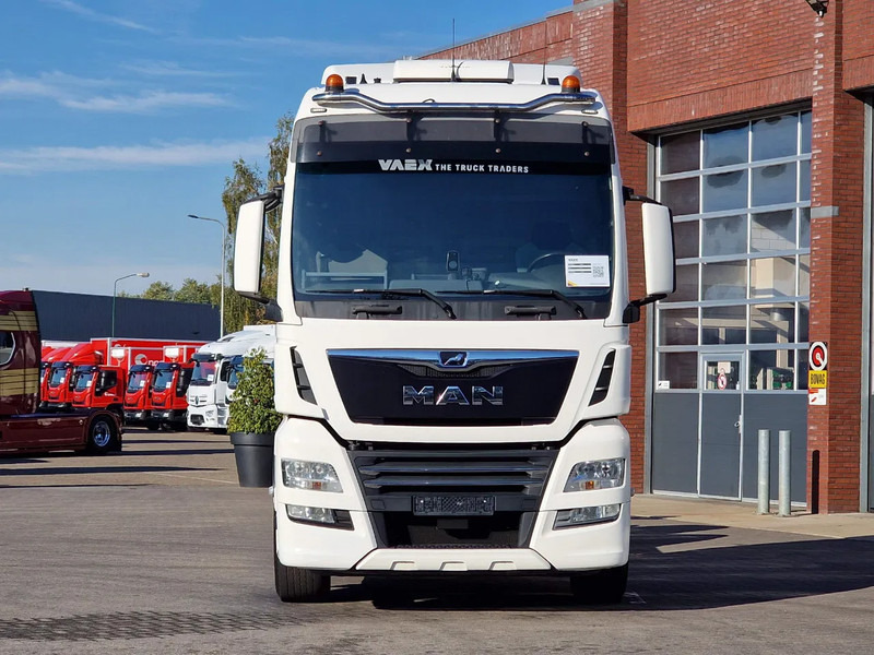 MAN TGX 26.500 6x2 XXL - Chassis - Full air - Night clima - AS Tronic - - Kamion-šasija: slika MAN TGX 26.500 6x2 XXL - Chassis - Full air - Night clima - AS Tronic - - Kamion-šasija MAN TGX 26.500 6x2 XXL - Chassis - Full air - Night clima - AS Tronic - - Kamion-šasija: slika MAN TGX 26.500 6x2 XXL - Chassis - Full air - Night clima - AS Tronic - - Kamion-šasija