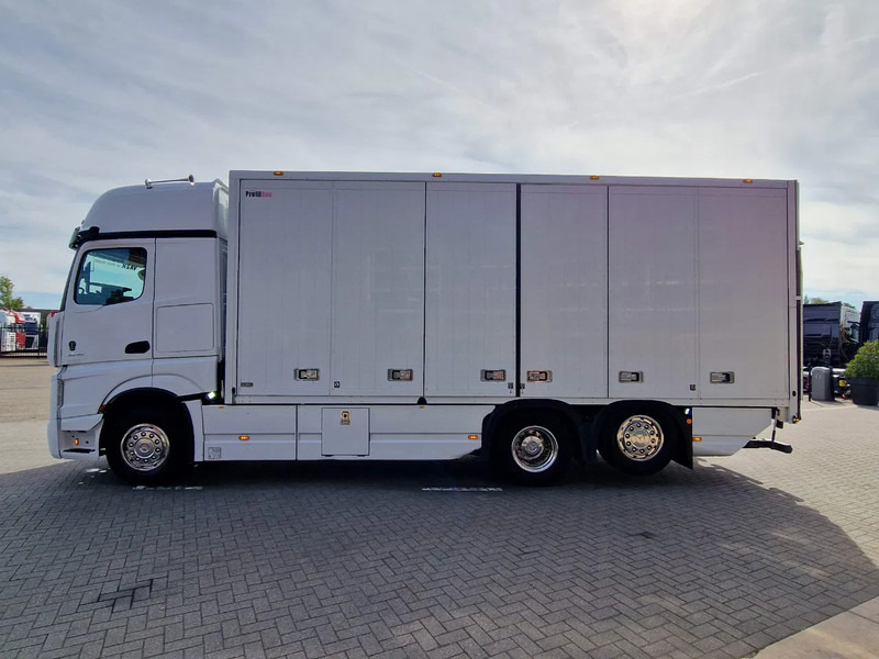 Mercedes-Benz Actros 2545 6x2*4 - Box with sidedoors - Loadlift - Steering axle - Full air - Camera - Kamion sandučar: slika Mercedes-Benz Actros 2545 6x2*4 - Box with sidedoors - Loadlift - Steering axle - Full air - Camera - Kamion sandučar Mercedes-Benz Actros 2545 6x2*4 - Box with sidedoors - Loadlift - Steering axle - Full air - Camera - Kamion sandučar: slika Mercedes-Benz Actros 2545 6x2*4 - Box with sidedoors - Loadlift - Steering axle - Full air - Camera - Kamion sandučar