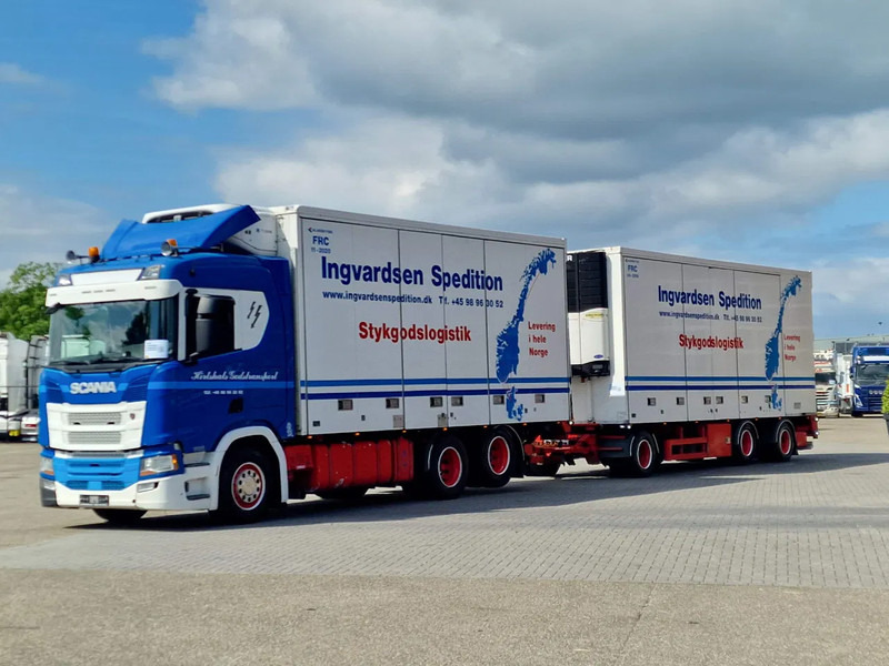 Scania R500 NGS B6X2NB / Trailer-Bygg 12-2004 / Frigobox Sidedoors / Rohrbahen / hooks - Kamion hladnjača: slika Scania R500 NGS B6X2NB / Trailer-Bygg 12-2004 / Frigobox Sidedoors / Rohrbahen / hooks - Kamion hladnjača Scania R500 NGS B6X2NB / Trailer-Bygg 12-2004 / Frigobox Sidedoors / Rohrbahen / hooks - Kamion hladnjača: slika Scania R500 NGS B6X2NB / Trailer-Bygg 12-2004 / Frigobox Sidedoors / Rohrbahen / hooks - Kamion hladnjača