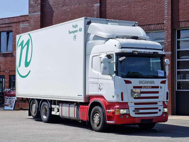 Scania R500 V8 Highline 6x2*4 - Box with side doors - Loadlift - Manual gearbox with retarder - Full air - Steering axle - Kamion sandučar: slika Scania R500 V8 Highline 6x2*4 - Box with side doors - Loadlift - Manual gearbox with retarder - Full air - Steering axle - Kamion sandučar Scania R500 V8 Highline 6x2*4 - Box with side doors - Loadlift - Manual gearbox with retarder - Full air - Steering axle - Kamion sandučar: slika Scania R500 V8 Highline 6x2*4 - Box with side doors - Loadlift - Manual gearbox with retarder - Full air - Steering axle - Kamion sandučar