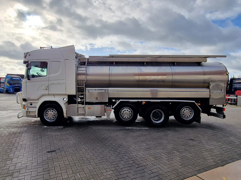 Scania R520 V8 8x2*4 - Tank - 19.000L - 4 compartments - Pump and counter - Retarder - Kamion cisterna: slika Scania R520 V8 8x2*4 - Tank - 19.000L - 4 compartments - Pump and counter - Retarder - Kamion cisterna Scania R520 V8 8x2*4 - Tank - 19.000L - 4 compartments - Pump and counter - Retarder - Kamion cisterna: slika Scania R520 V8 8x2*4 - Tank - 19.000L - 4 compartments - Pump and counter - Retarder - Kamion cisterna