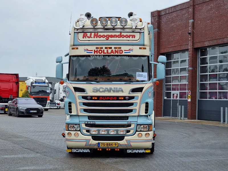 Scania R620 Topline 8x4 - Retarder - Full air - Custom interior - Show truck - HUB reduction - Kamion-šasija: slika Scania R620 Topline 8x4 - Retarder - Full air - Custom interior - Show truck - HUB reduction - Kamion-šasija Scania R620 Topline 8x4 - Retarder - Full air - Custom interior - Show truck - HUB reduction - Kamion-šasija: slika Scania R620 Topline 8x4 - Retarder - Full air - Custom interior - Show truck - HUB reduction - Kamion-šasija