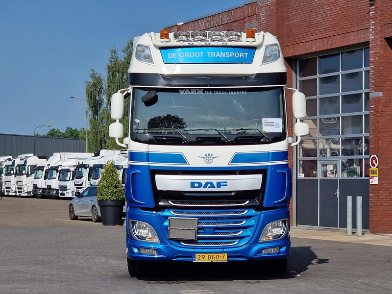 DAF XF 460 SuperSpaceCab 4x2 - ADR/VLG - Leather - Alloy wheels - Tegljač: slika DAF XF 460 SuperSpaceCab 4x2 - ADR/VLG - Leather - Alloy wheels - Tegljač DAF XF 460 SuperSpaceCab 4x2 - ADR/VLG - Leather - Alloy wheels - Tegljač: slika DAF XF 460 SuperSpaceCab 4x2 - ADR/VLG - Leather - Alloy wheels - Tegljač