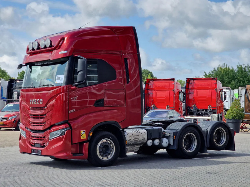 Iveco S-WAY 570 6x2 - Retarder - Full air - 3.20 WB - Navi - Tegljač: slika Iveco S-WAY 570 6x2 - Retarder - Full air - 3.20 WB - Navi - Tegljač Iveco S-WAY 570 6x2 - Retarder - Full air - 3.20 WB - Navi - Tegljač: slika Iveco S-WAY 570 6x2 - Retarder - Full air - 3.20 WB - Navi - Tegljač