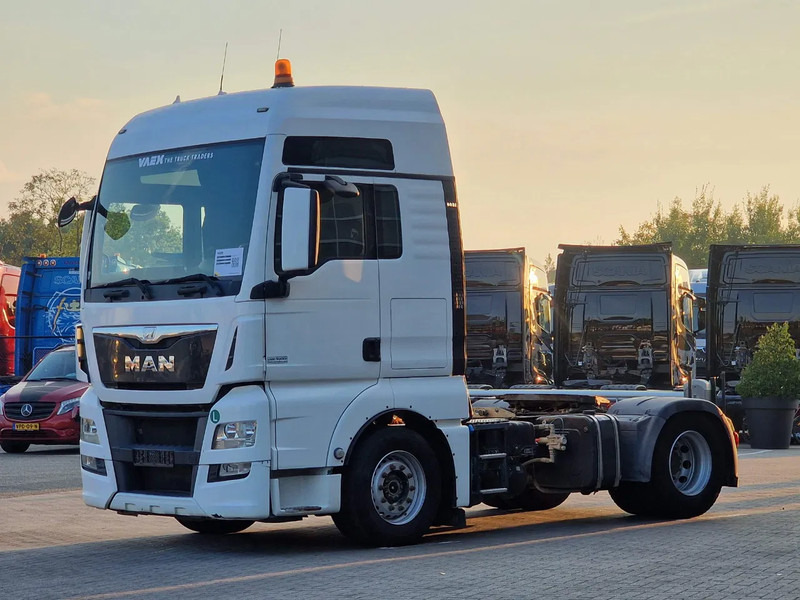 MAN TGX 18.480 4x2 - Intarder/Retarder - PTO/Hydraulic - Euro 6 - Tegljač: slika MAN TGX 18.480 4x2 - Intarder/Retarder - PTO/Hydraulic - Euro 6 - Tegljač MAN TGX 18.480 4x2 - Intarder/Retarder - PTO/Hydraulic - Euro 6 - Tegljač: slika MAN TGX 18.480 4x2 - Intarder/Retarder - PTO/Hydraulic - Euro 6 - Tegljač