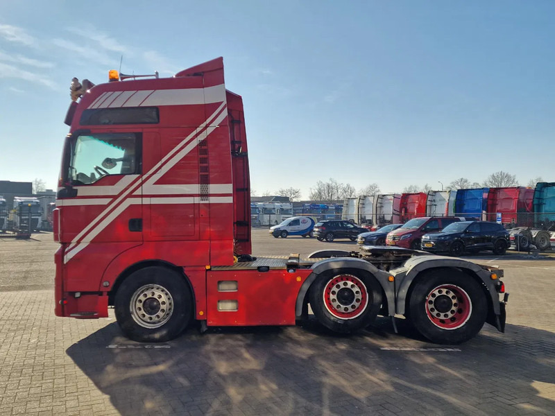 MAN TGX 26.560 XXL 6x2/4 - Custom interior - Steering axle - Euro 6 - AS Tronic - Tegljač: slika MAN TGX 26.560 XXL 6x2/4 - Custom interior - Steering axle - Euro 6 - AS Tronic - Tegljač MAN TGX 26.560 XXL 6x2/4 - Custom interior - Steering axle - Euro 6 - AS Tronic - Tegljač: slika MAN TGX 26.560 XXL 6x2/4 - Custom interior - Steering axle - Euro 6 - AS Tronic - Tegljač