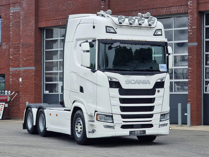 Scania 540S NGS A6x4NB Full air / Retarder / 66T / wheelbase 335 - Tegljač: slika Scania 540S NGS A6x4NB Full air / Retarder / 66T / wheelbase 335 - Tegljač Scania 540S NGS A6x4NB Full air / Retarder / 66T / wheelbase 335 - Tegljač: slika Scania 540S NGS A6x4NB Full air / Retarder / 66T / wheelbase 335 - Tegljač