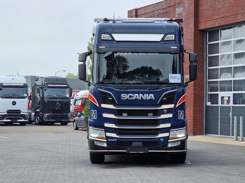 Scania R520 V8 NGS Highline 6x2 - PTO/Hydraulic - Full air - 2.95 WB - Navi - Fridge - Sliding 5th wheel - Tegljač: slika Scania R520 V8 NGS Highline 6x2 - PTO/Hydraulic - Full air - 2.95 WB - Navi - Fridge - Sliding 5th wheel - Tegljač Scania R520 V8 NGS Highline 6x2 - PTO/Hydraulic - Full air - 2.95 WB - Navi - Fridge - Sliding 5th wheel - Tegljač: slika Scania R520 V8 NGS Highline 6x2 - PTO/Hydraulic - Full air - 2.95 WB - Navi - Fridge - Sliding 5th wheel - Tegljač