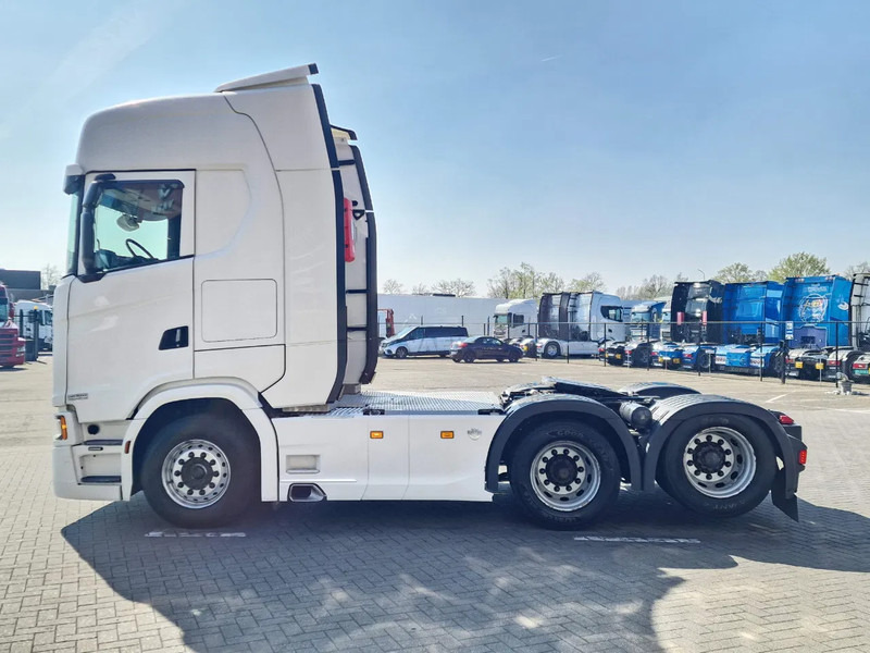 Scania S580 V8 NGS Highline 6x2 - Retarder - Full air - 3.15 WB - Navi - Led - Tegljač: slika Scania S580 V8 NGS Highline 6x2 - Retarder - Full air - 3.15 WB - Navi - Led - Tegljač Scania S580 V8 NGS Highline 6x2 - Retarder - Full air - 3.15 WB - Navi - Led - Tegljač: slika Scania S580 V8 NGS Highline 6x2 - Retarder - Full air - 3.15 WB - Navi - Led - Tegljač