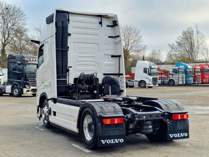 Volvo FH 13.500 Aero Globetrotter XL 4x2 - I Save - I parkcool - 2x tank - Mirror cams - Tegljač: slika Volvo FH 13.500 Aero Globetrotter XL 4x2 - I Save - I parkcool - 2x tank - Mirror cams - Tegljač Volvo FH 13.500 Aero Globetrotter XL 4x2 - I Save - I parkcool - 2x tank - Mirror cams - Tegljač: slika Volvo FH 13.500 Aero Globetrotter XL 4x2 - I Save - I parkcool - 2x tank - Mirror cams - Tegljač