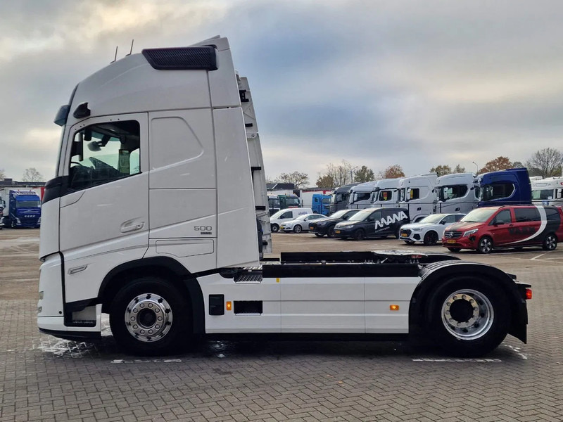 Volvo FH 13.500 Aero Globetrotter XL 4x2 - I Save - I parkcool - 2x tank - Mirror cams - Tegljač: slika Volvo FH 13.500 Aero Globetrotter XL 4x2 - I Save - I parkcool - 2x tank - Mirror cams - Tegljač Volvo FH 13.500 Aero Globetrotter XL 4x2 - I Save - I parkcool - 2x tank - Mirror cams - Tegljač: slika Volvo FH 13.500 Aero Globetrotter XL 4x2 - I Save - I parkcool - 2x tank - Mirror cams - Tegljač