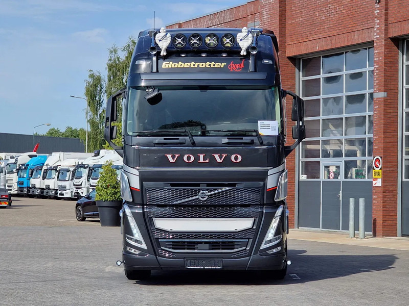 Volvo FH 13.540 Globetrotterl XL 6x4 - Royal - Retarder - Full air - 3.40 WB - Low KM - Tegljač: slika Volvo FH 13.540 Globetrotterl XL 6x4 - Royal - Retarder - Full air - 3.40 WB - Low KM - Tegljač Volvo FH 13.540 Globetrotterl XL 6x4 - Royal - Retarder - Full air - 3.40 WB - Low KM - Tegljač: slika Volvo FH 13.540 Globetrotterl XL 6x4 - Royal - Retarder - Full air - 3.40 WB - Low KM - Tegljač