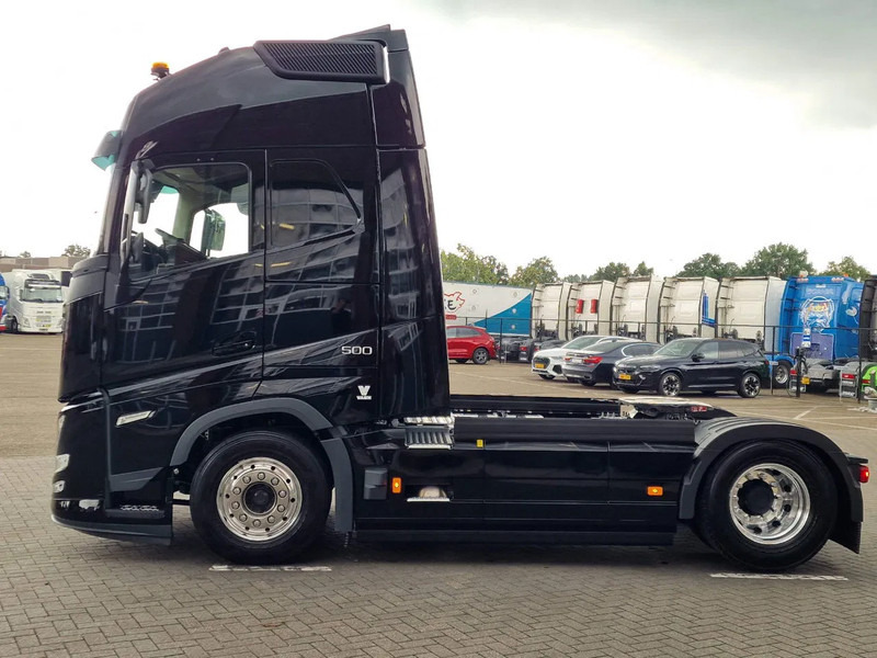 Volvo FH 500 XL Aero 4x2 - Full Air - Retarder - I parkcool - 2x tank - NEW - Tegljač: slika Volvo FH 500 XL Aero 4x2 - Full Air - Retarder - I parkcool - 2x tank - NEW - Tegljač Volvo FH 500 XL Aero 4x2 - Full Air - Retarder - I parkcool - 2x tank - NEW - Tegljač: slika Volvo FH 500 XL Aero 4x2 - Full Air - Retarder - I parkcool - 2x tank - NEW - Tegljač