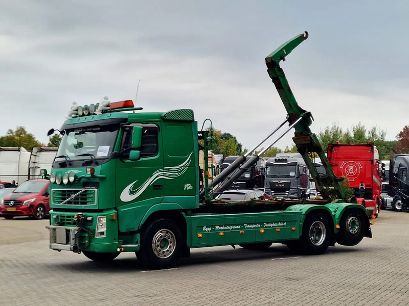 Volvo FH 13.440 6x2*4 - HIAB Hooklift 17T - Euro 5 - I shift - Steering axle - Kamion s kukastom dizalicom: slika Volvo FH 13.440 6x2*4 - HIAB Hooklift 17T - Euro 5 - I shift - Steering axle - Kamion s kukastom dizalicom Volvo FH 13.440 6x2*4 - HIAB Hooklift 17T - Euro 5 - I shift - Steering axle - Kamion s kukastom dizalicom: slika Volvo FH 13.440 6x2*4 - HIAB Hooklift 17T - Euro 5 - I shift - Steering axle - Kamion s kukastom dizalicom